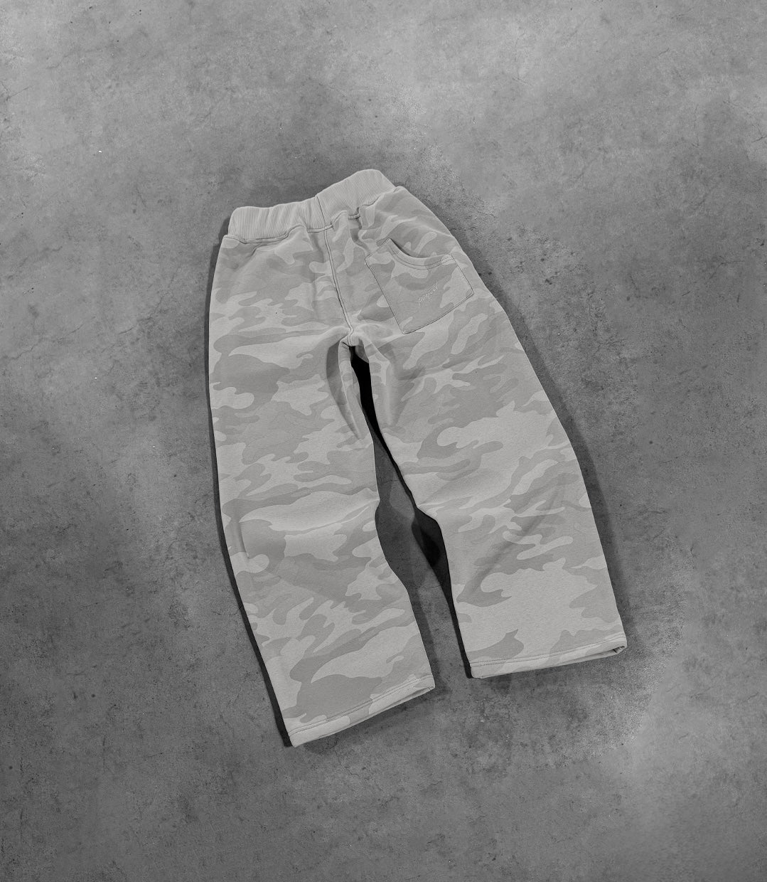 PEARL GREY CAMO PANT